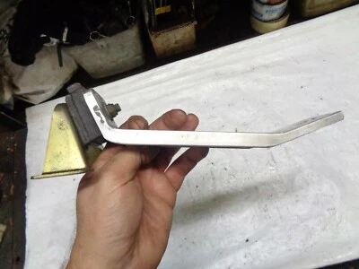 Polaris Edge XCSP 2001-2003 Classic Touring 500 600 RH correa de montaje del motor 5244952 Foto 1 de 4