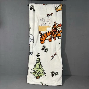 Disney Winnie The Pooh Throw Blanket 50x70 Christmas Holiday Decor Soft Warm - Picture 1 of 7