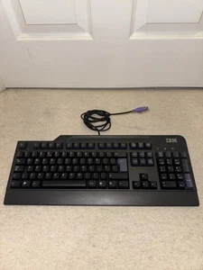 Vintage IBM Keyboard SK-8820 Keyboard with PS2 connector - Photo 1/8