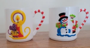 2 Vintage 1985 Sterling House Kinder Kunststoff Urlaub Weihnachten Tassen Becher Hongkong - Bild 1 von 11