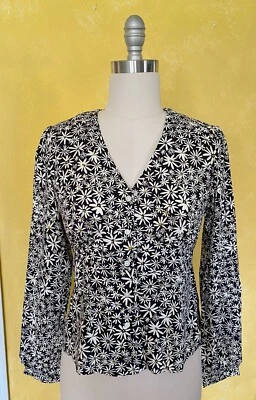 UNIQLO Printed V-Neck Long-Sleeve Blouse XL  new with tag blACK color - Image 1 of 4