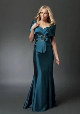 Vestido de noche Daymor Couture 1033 cuello en V nuevo champán talla 6 precio de venta sugerido por el fabricante 650 USD Foto 1 de 4