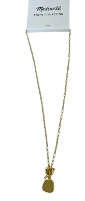 Collar de eslabones ajustables tono dorado Madewell Stone Collection con colgante de jade. Foto 1 de 4