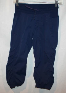 IVIVVA BY LULULEMON GIRL'S DANCE STUDIO CAPRI PANTS UNLINED SIZE 12 NAVY - Picture 1 of 5