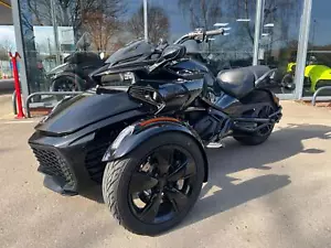 2023 Can-Am Spyder F3 1330cc 6 speed demi automatic trike ONLY 631 MILES - Picture 1 of 14