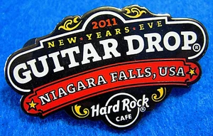 SIGNO DE CARPA CAÍDA GUITARRA NIAGARA FALLS NY FIESTA DE VÍSPERA DE AÑO NUEVO PIN Hard Rock Café - Imagen 1 de 1