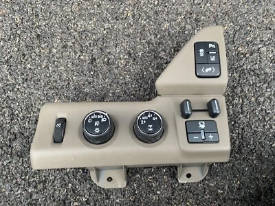 Interruptor de control de faros de tracción 15-19 GMC YUKON XL AWD 4x4 con moldura bronceada Foto 1 de 4