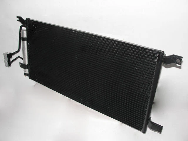 Condensador de aire acondicionado para Chevrolet Venture 2001-2005 93937VTQG 2002 2004 2003 Foto 1 de 2