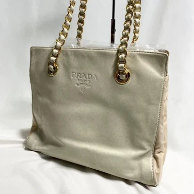 Borsa a tracolla PRADA catena bianco oro pelle nylon donna dal Giappone - Immagine 1 di 4
