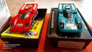 2 Aurora AFX Ferrari 512m Nr. 1974 + Nr. 5511 blau (m. Licht) + rot in Box - OVP - Bild 1 von 13