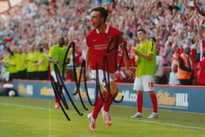 FOTO 5X4 5 de CHARLTON ATLÉTICO FIRMADO A MANO MORGAN FOX. - Imagen 1 de 1