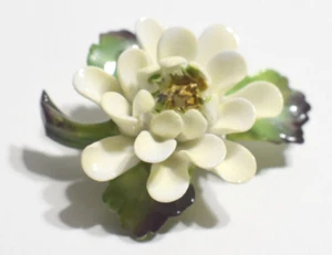 Cara China Vintage Brooch Bone China Flower Staffordshire Made In England - Picture 1 of 11