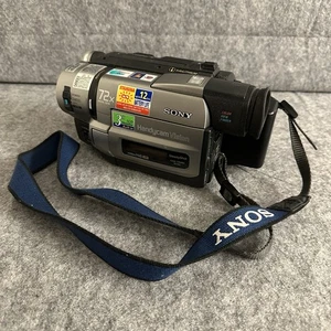 Videocámara analógica Sony Handycam CCD-TRV93 Hi8 - Probada funcionando - Imagen 1 de 8