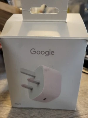 Geniune Google 45W USB-C Fast-Charging GA05732-GB Phone Charger - Image 1 of 4