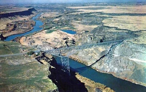 Postal Perrine Bridge and Snake River Canyon Idaho - Imagen 1 de 2