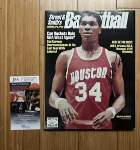 Hakeem Olajuwon Houston Rockets Signed Basketball Magazine JSA COA NBA - Picture 1 of 4