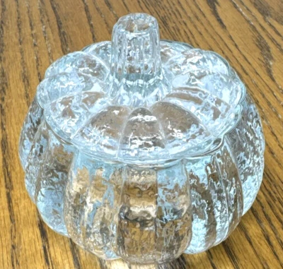 "Candelabro votivo de calabaza de vidrio transparente HOMCO y tapa plato de caramelo de baratija de 3,5""" Foto 1 de 4