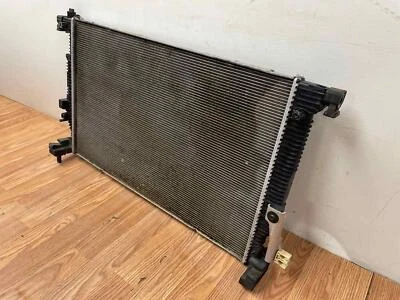 Conjunto de radiador de refrigeración del motor 55111483AD PARA DODGE DART 2013-2016 2,4 L Foto 1 de 4