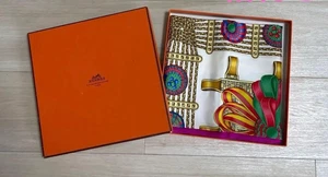 RARE VINTAGE HERMES  "Les Rubans du Cheval" Carre 90 Used w/box - Picture 1 of 7
