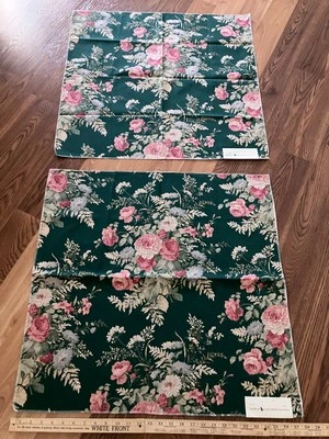 Dos muestras de tela Ralph Lauren Briar Path floral verde 27" x 27" algodón rosas Foto 1 de 2