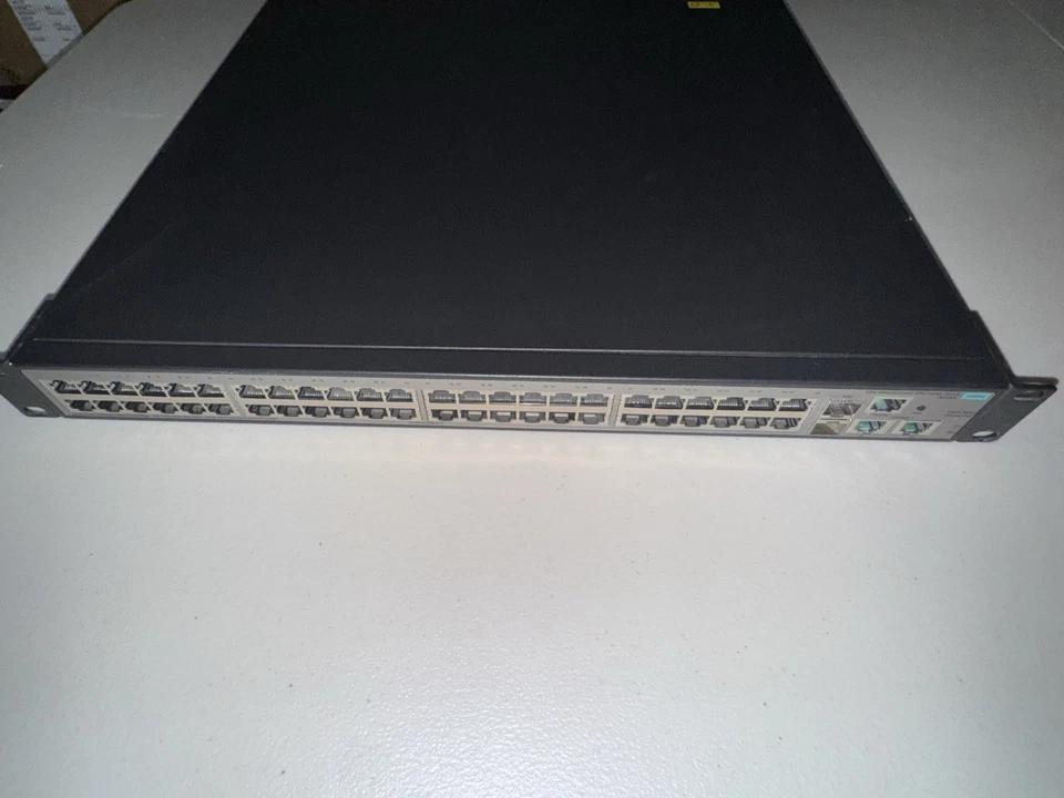 HPE JG963AABA 48 Port L3 Gigabit Ethernet Network Switch - Image 1 of 1