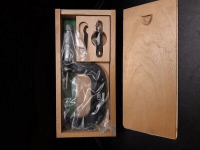 POLAND FWP 3"-4" MICROMETER W/ WOODEN CASE - NEW - Image 1 of 2