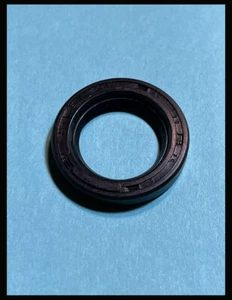 Sello de aceite Yamaha Kick Starter AT125 CT175 RD250 RD350 RD400 DS6 93104-20007-00 - Imagen 1 de 1