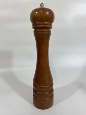 Wm. Molino de pimienta de madera grande Bounds Ltd. 12"" Foto 1 de 4