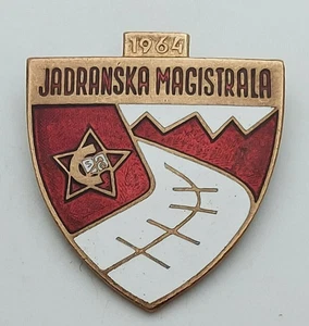 Adria Autobahn - JADRANSKA MAGISTRALA 1964. UDARNIK Jugendarbeit Aktionsabzeichen - Bild 1 von 2