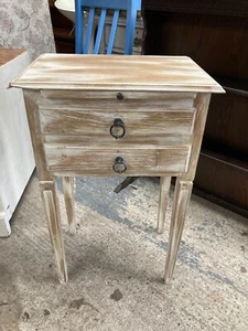 Comodino vintage in legno verniciato bianco shabby chic tavolino laterale cassetti ripiano - Foto 1 di 7
