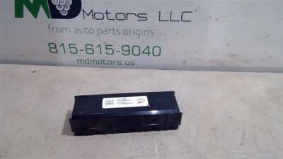 2018-2021 CHEVROLET EQUINOX AC & HEAT CONTROLLER 84422046 - Image 1 of 4