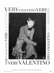 1993 Valentino Amber Valletta Fashion 1-seitige MAGAZINANZEIGE - Bild 1 von 1