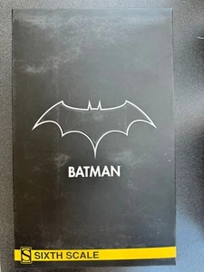 ACTION FIGURE SIDESHOW - BATMAN (COSTUME NERO) DC COMICS - 1/6 NO HOT TOYS - Foto 1 di 9