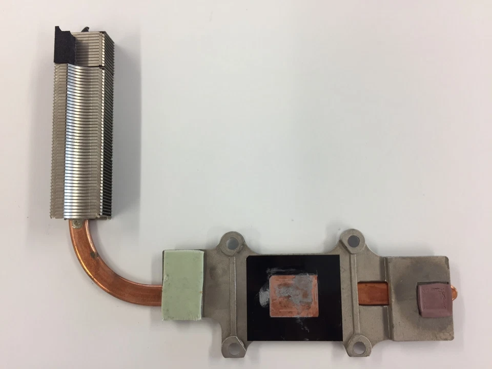 Toshiba Satellite L450D L450 Heatsink CPU Cooling Heatsink AT0BG0010R0 Genuine - Image 1 of 4