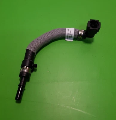 for DISCOVERY 5 DEFENDER RANGE ROVER SPORT AND VELAR FUEL RETURN PIPE LR082269 - Image 1 of 3