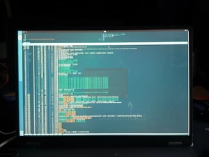 Notebook aus China Top Zustand mit mechanischer und beleuchteter Tastatur - Bild 1 von 6
