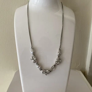 Collana con strass finti diamanti tono argento metallo elegante formale 15”- 18” - Foto 1 di 6