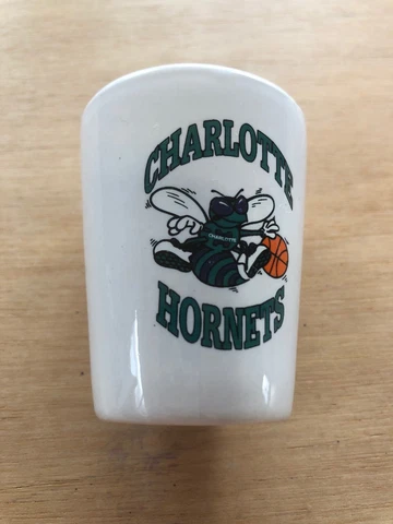 VINTAGE CHARLOTTE HORNETS SHOT GLASS RARE OLD SCHOOL RETRO NBA COLLECTORS ITEM Cover