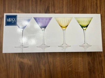 Conjunto novo na caixa 4 taças de vinho Mikasa Cheers balão pastel taça gravada - Imagem 1 de 4