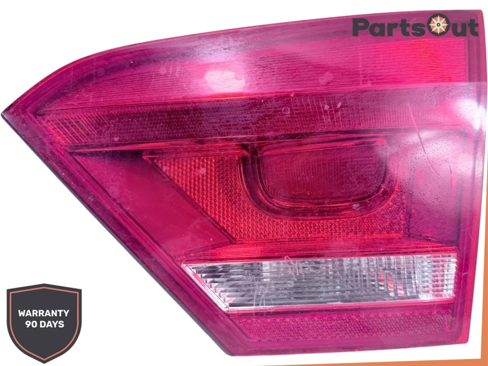 Luz trasera tapa maletero interior pasajero derecho Volkswagen Passat 12-15 OEM Foto 1 de 4