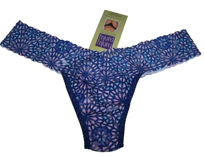 PACK DE 3 TANGAS DE ENCAJE HANKY PANKY SIGNATURE TALLA ÚNICA MARIA BAR/RAYAS TIRO BAJO Foto 1 de 4