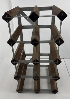 ESTANTE METAL MADERA COMBINACIÓN TIENE CAPACIDAD PARA 8 BOTELLAS Foto 1 de 4