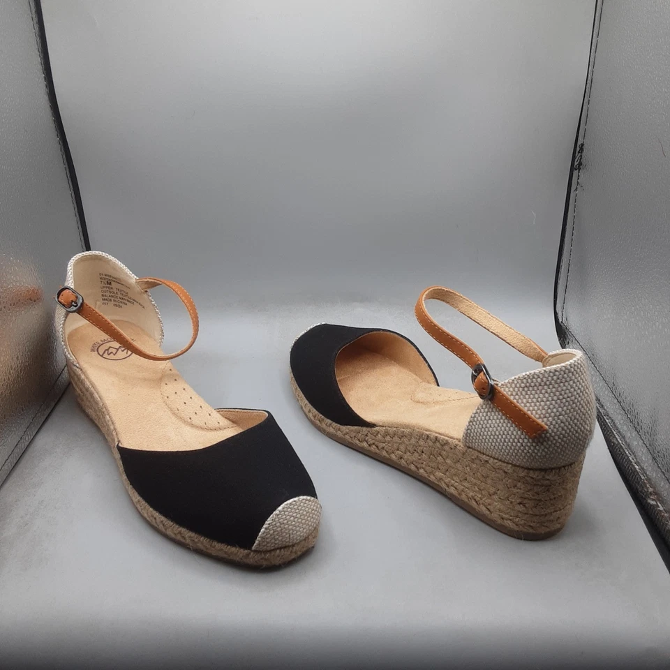 White Mountain Women's Maintain Espadrille Wedge Pump 7.5M Black A13 - Image 1 of 4
