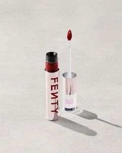 Lápiz labial líquido Fenty Icon Velvet-H.B.I.C. - rojo granate profundo. NUEVO.SIN CAJA  - Imagen 1 de 9