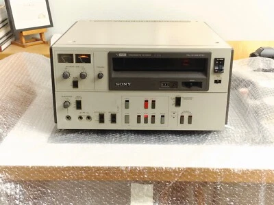 Sony U-Matic VO-5630 Videorekorder, 230V PAL - SECAM - NTSC - Bild 1 von 4
