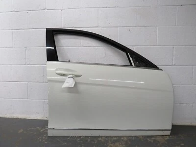 2008-2009-2010-2011-2012-2013-2014 MERCEDES BENZ W204 C250 C300 RIGHT FRONT DOOR Foto 1 de 4