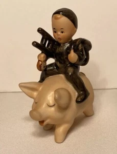 Goebel Hummel Figur - Schornsteinfeger Junge auf Schwein - SPO61 TMK5 - 4,25" groß - Bild 1 von 12
