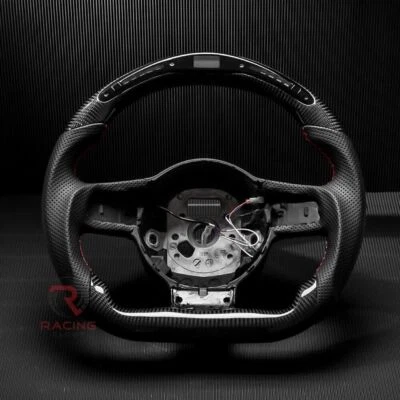 Volante deportivo personalizado LED de fibra de carbono real TT TTRS R8 SQ5 2008-2015 Foto 1 de 4