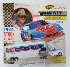 Richard Petty # 43 STP Racing Team Hauler Transport Road Champs # 3010 1992 New - Picture 1 of 10
