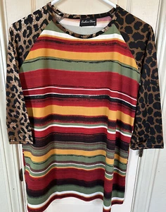 Southern Charm Womens Size Small 3/4 Sleeve Striped Shirt - Picture 1 of 4